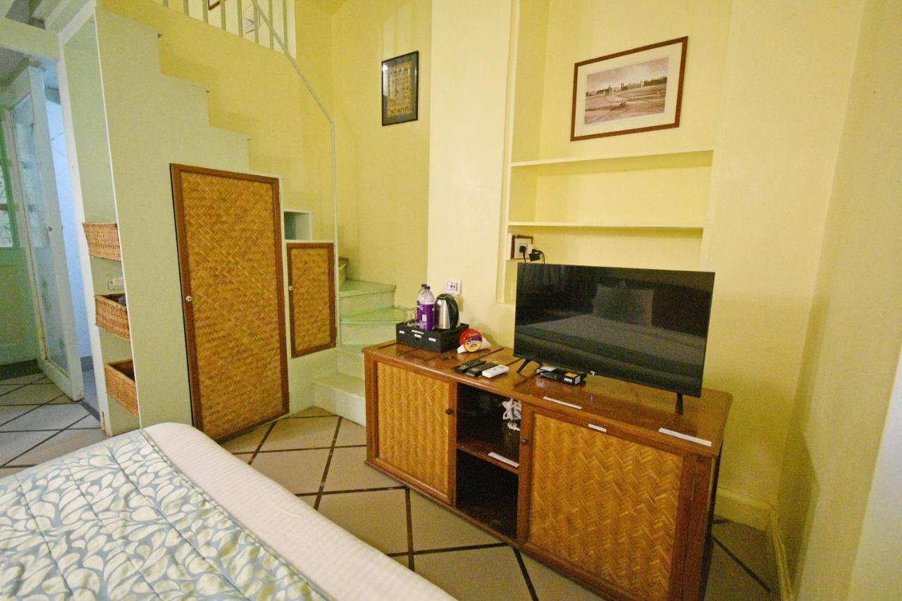 Hotel Villa Des Gouverneurs بونديتْشيري المظهر الخارجي الصورة